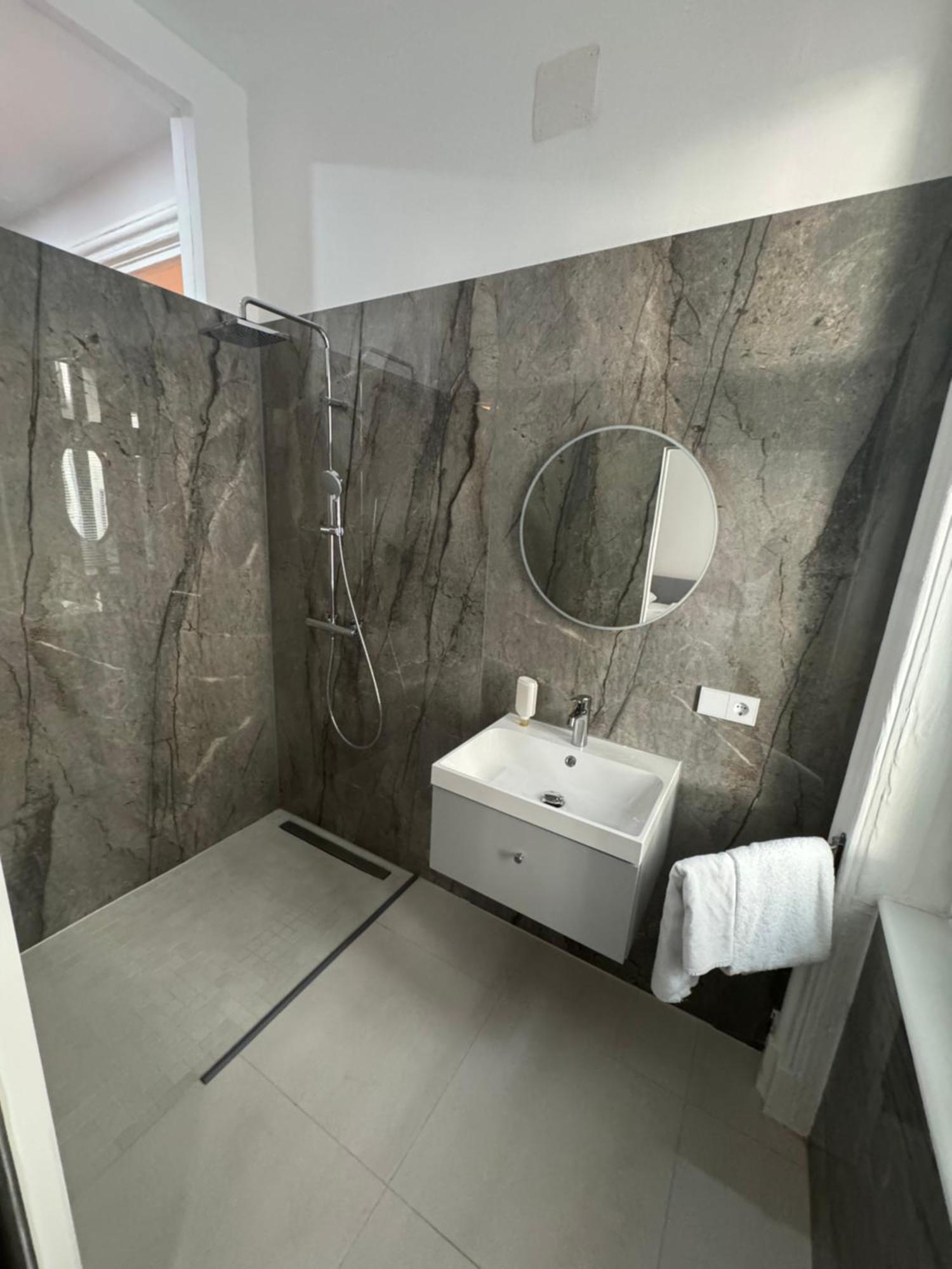 Luxurious In The Centre Of Apartament *